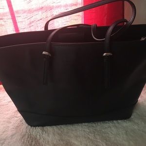 New York & Company Shoulder Tote Bag